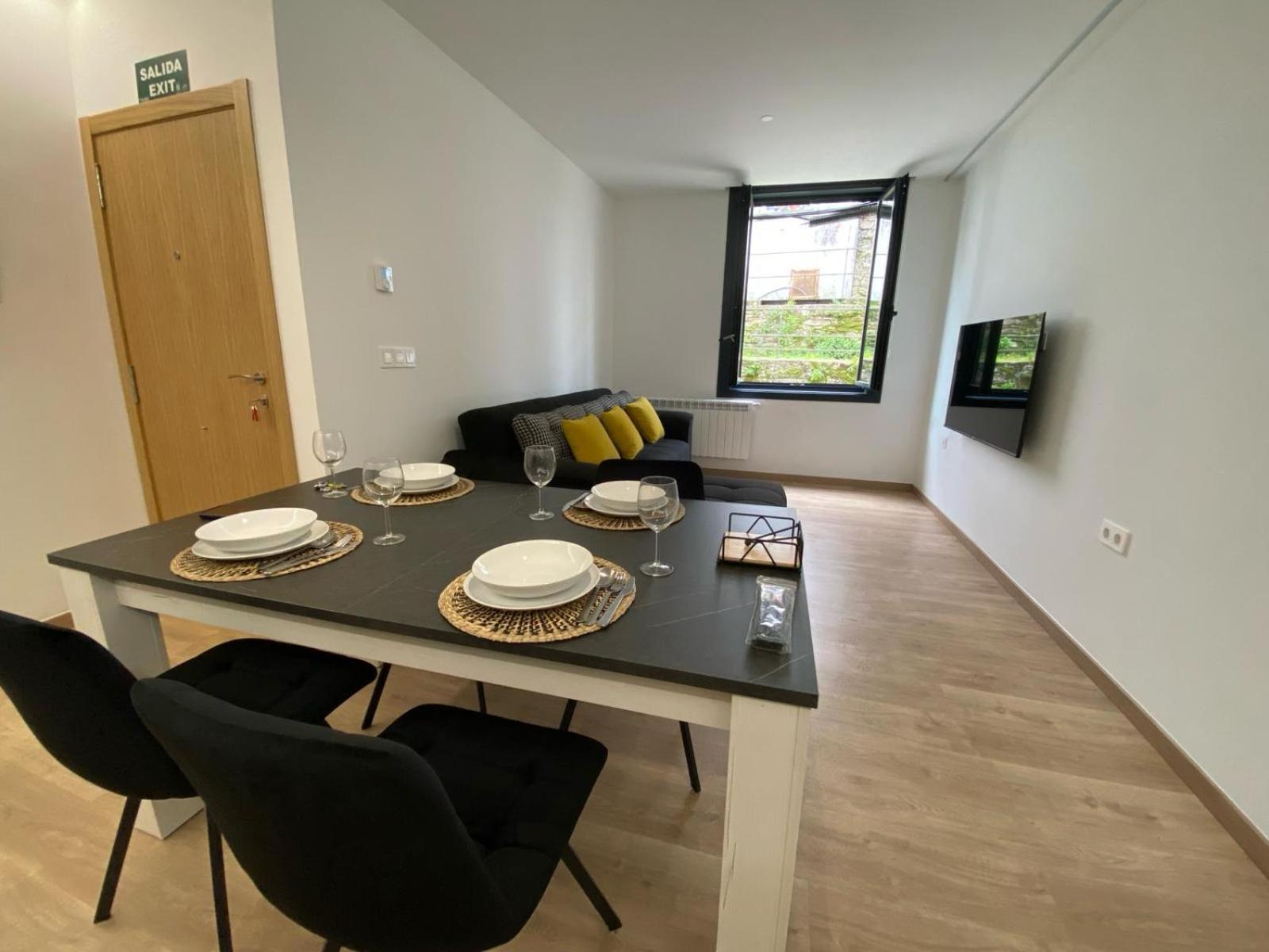 Apartamentos Luisa Santiago de Compostela Exterior photo