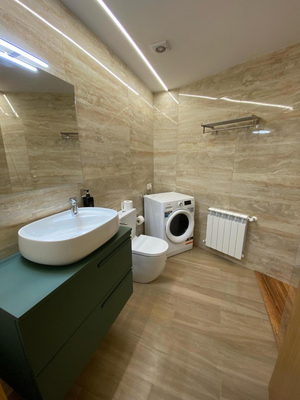 Apartamentos Luisa Santiago de Compostela Exterior photo